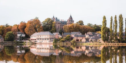 Hôtel à Combourg - vue du lac Tranquille